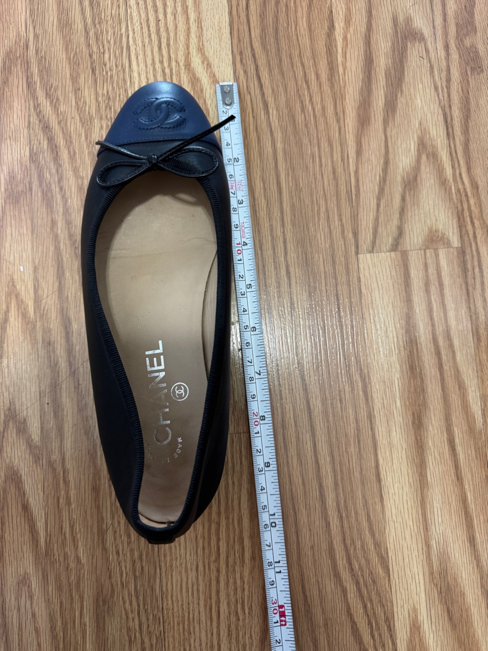 CHANEL Black and Navy Cap-Toe Ballet Flats - Picture 7 of 7